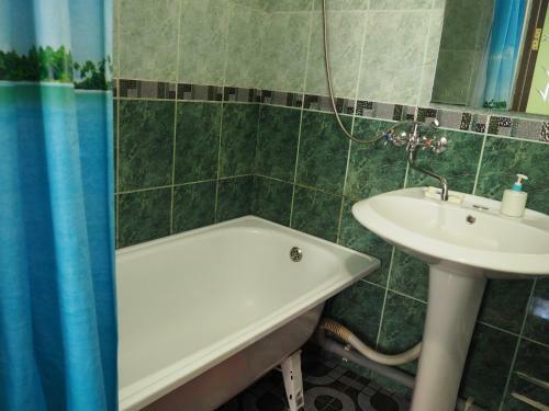 Hotel Zvezdniy