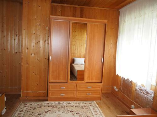 Hotel Zvezdniy