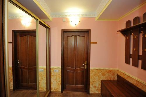 Kristall Hotel