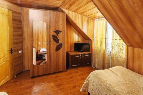 Kristall Hotel