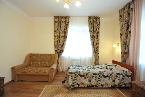 Kristall Hotel