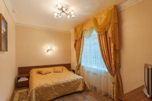 Kristall Hotel
