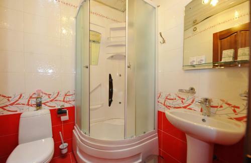 Kristall Hotel