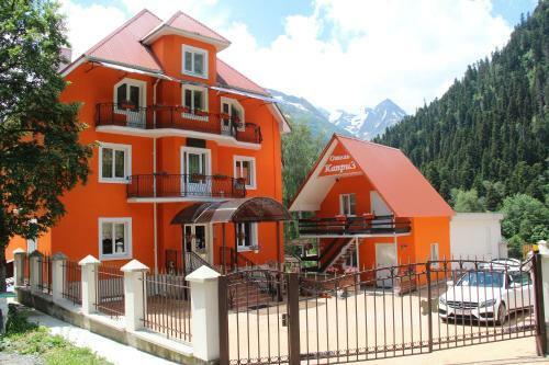 Hostal Hotel Kapriz