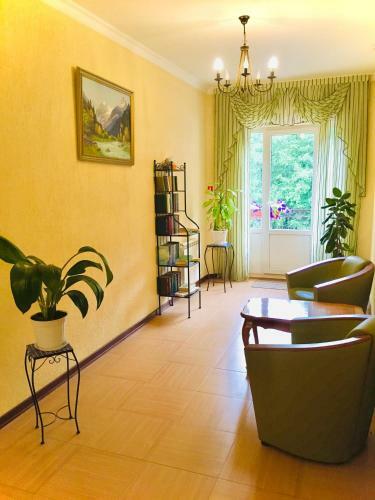 Hostal Hotel Kapriz
