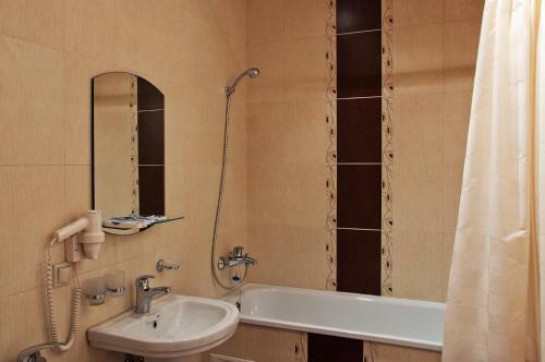 Gostinichny Kompleks Grand Hotel
