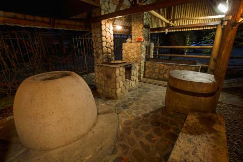 Hotel Snezhniy Bars Dombay