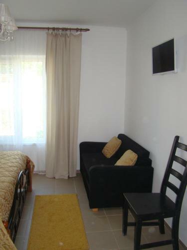 Hostal ???????? ??? "villapetra"