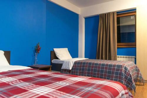 Weekend H520 Hostel