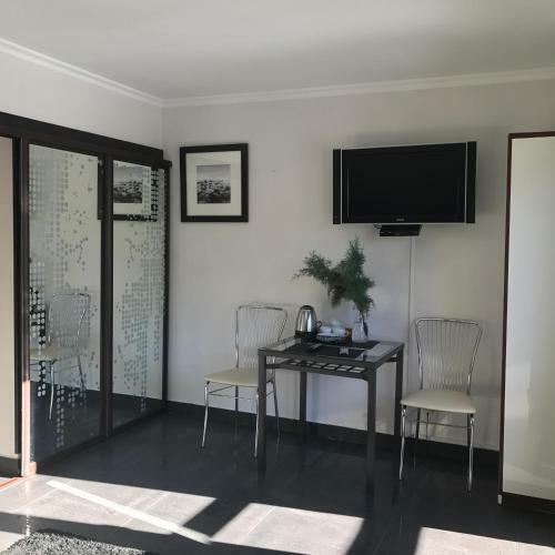 Hostal Guest House On Beryozovaya 72