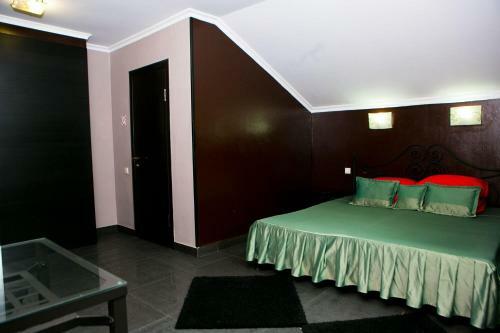 Hostal Guest House On Beryozovaya 72