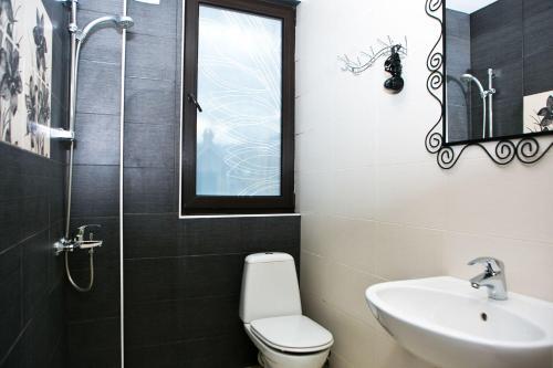 Hostal Guest House On Beryozovaya 72