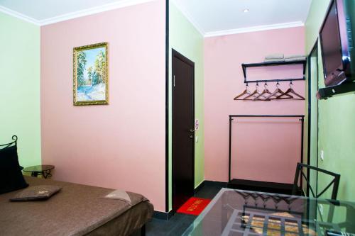 Hostal Guest House On Beryozovaya 72