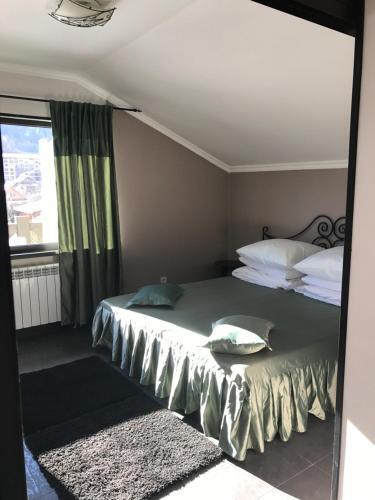 Hostal Guest House On Beryozovaya 72