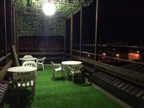 Hostal Guest House Moush