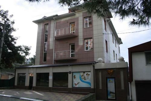 Hostal Hotel Olina