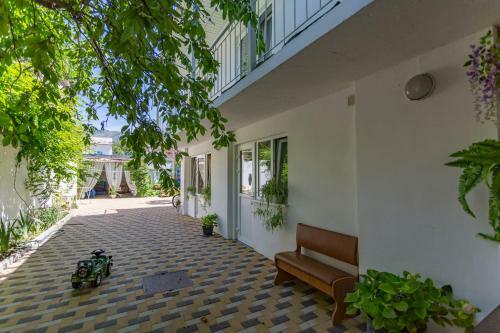 Hostal U Galiny Guest House