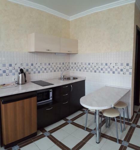Hostal Family House On Lazurnaya