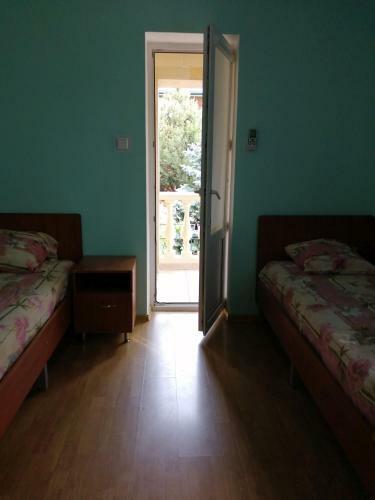 Hostal Asiyat Guesthouse