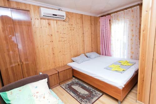 Hostal Akvatoria