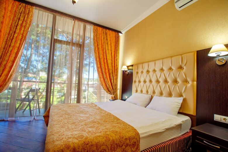 Hostal Hotel Mari
