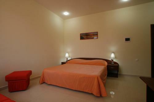 Hotel Manopolis Guest House