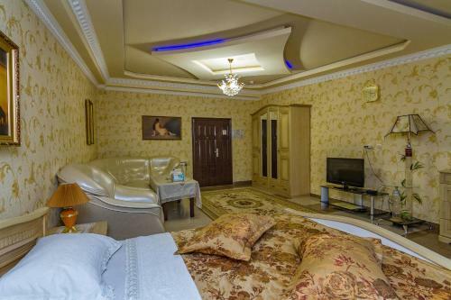 Grand Hotel