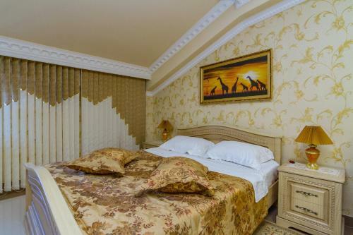 Grand Hotel