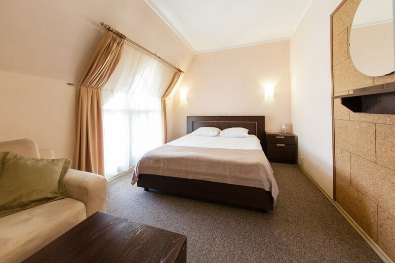 Business Hotel Delta