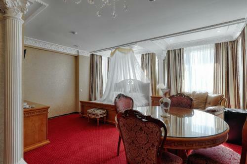 Europa Hotel