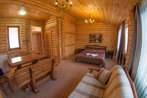 Hotel Ryabinovie Busy Guest House