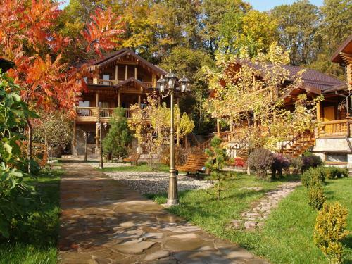 Hotel Ryabinovie Busy Guest House