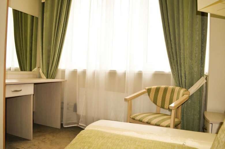 Hotel Forest Inn