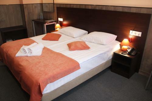 Ville Hotel