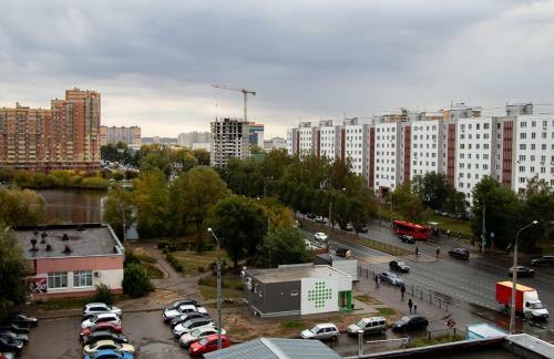 Apartment On Chuykova 35a