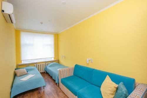 Hostel Svoi Ludi