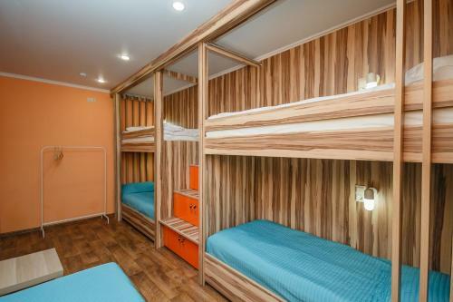 Hostel Svoi Ludi