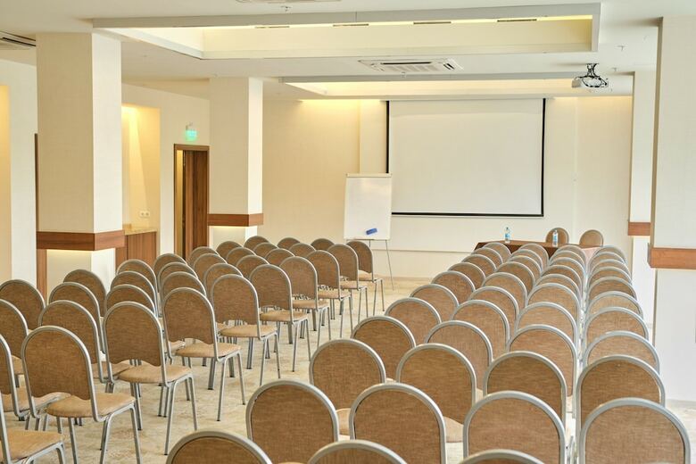 Hotel Four Elements Kirov