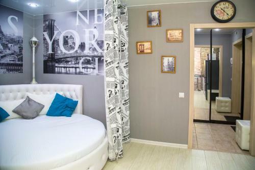 Apartment On Aviatorov, 38-1 By Krasstalker