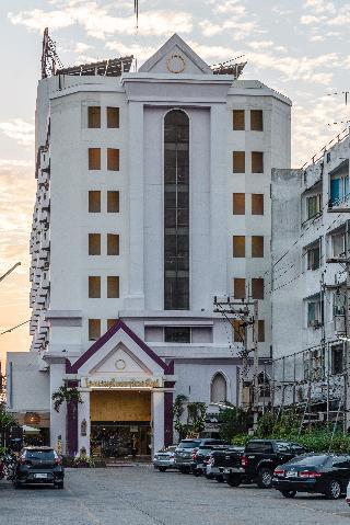 Hotel Ayothaya Riverside