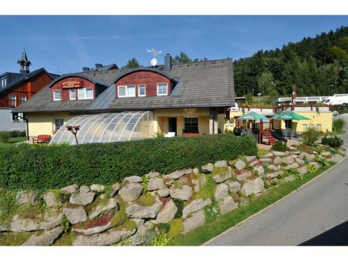 Hostal Penzion Uko