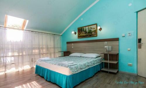 Hostal Ivan Da Mariya Guest House