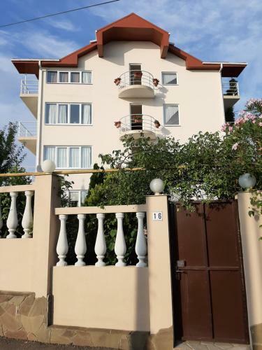 Hostal Demetra