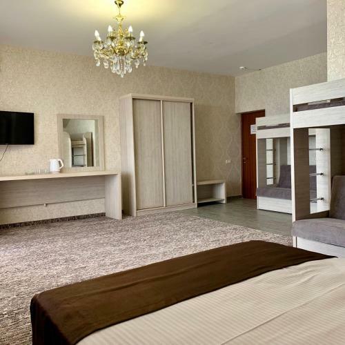Hotel Kavkaz