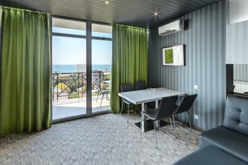 Bristol Aparthotel