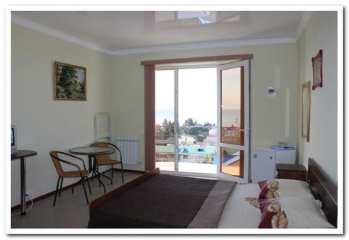 Hostal ???????? ??? ?????? 12