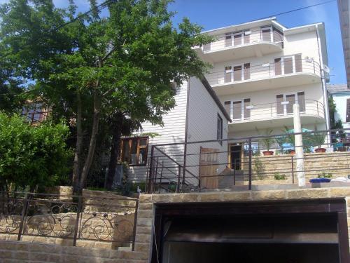 Hostal ???????? ??? ?????? 12