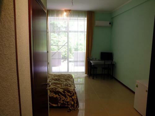 Hostal Zeleniy Samshit