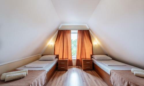 Hostal Planeta Guest House