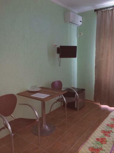 Hostal Baunti Guest House